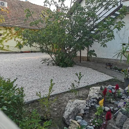 Guest house Ambient Deluxe Gyula
