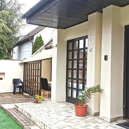 Ambient Deluxe Guest house Gyula