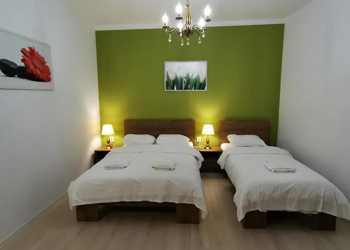 Πανσιόν Ambient Thermal 3*