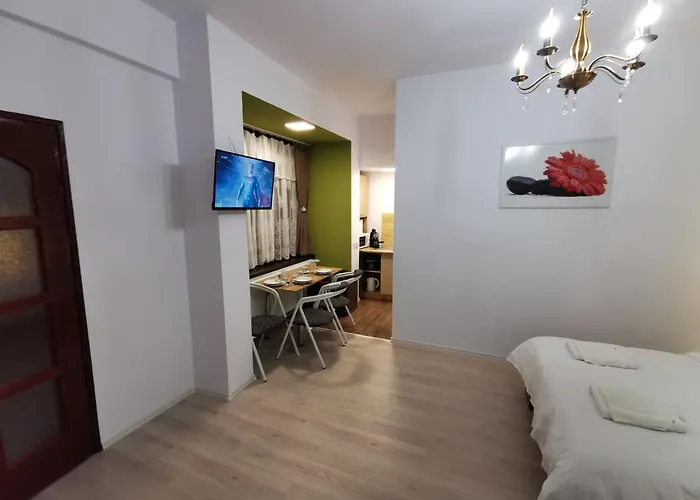 Πανσιόν Ambient Thermal 3*
